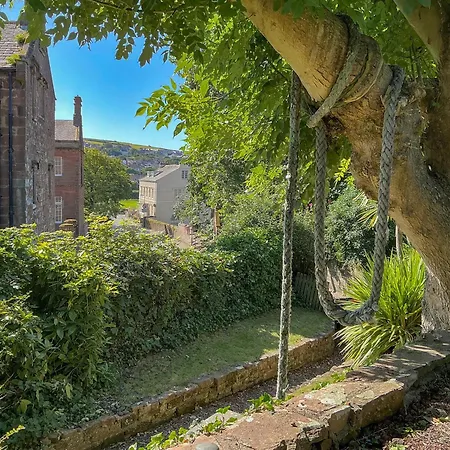 Abbey בית נופש *